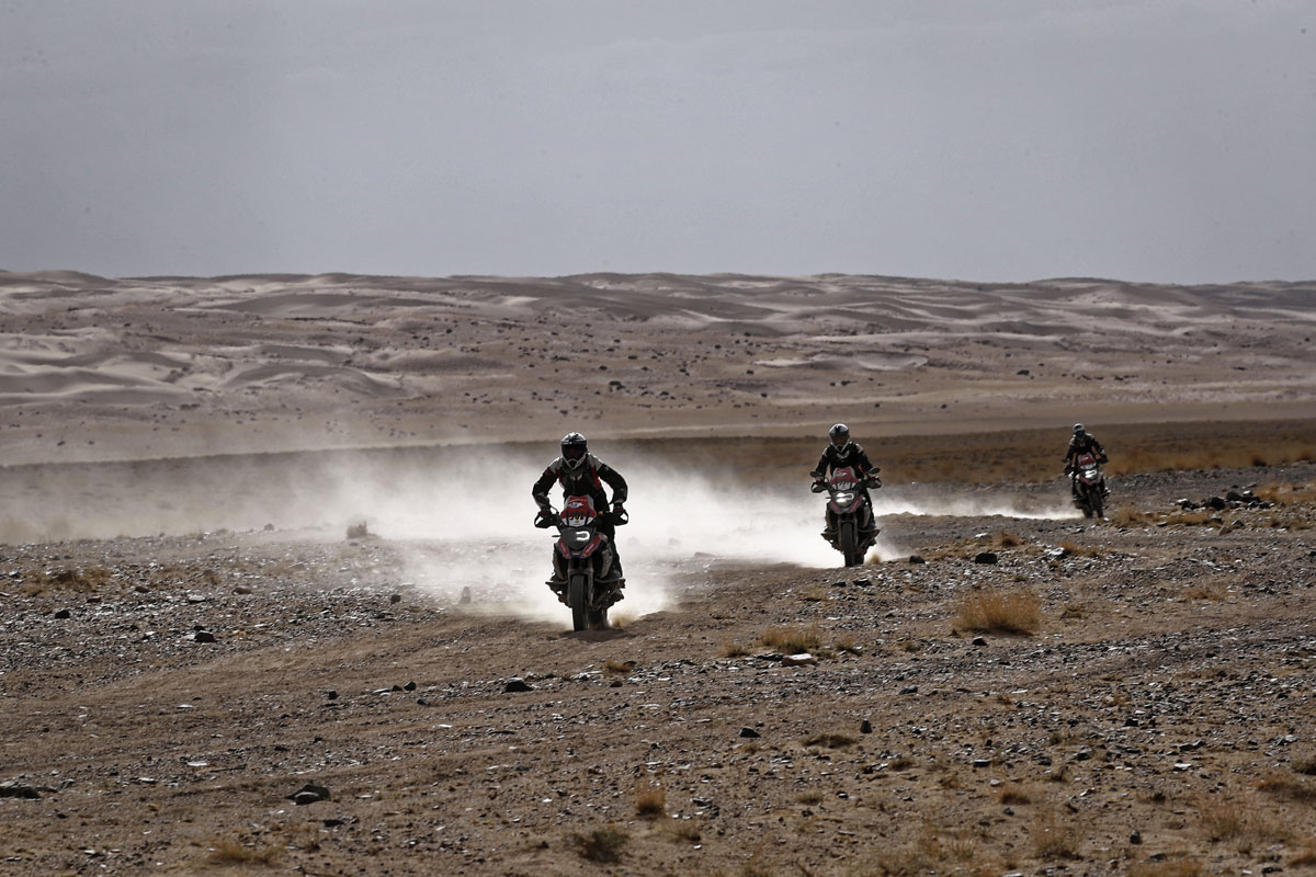 Gs Trophy 18 3 Eis In Der Wuste Gobi Ein Kiesiger Canyon