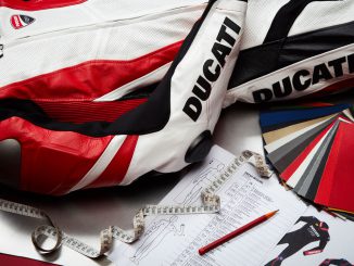 Lederkombi-Ducati-Maßgeschneidert-online-bestellen