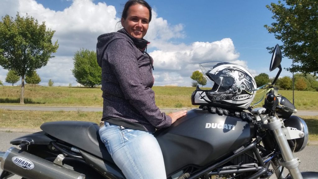Melanie-Engl-Ducati-Monster-SHE-is-a-RIDER