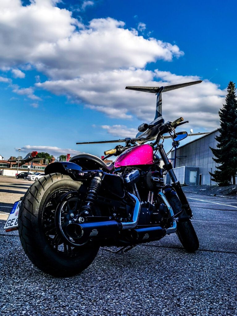 Harley Davidson Forty Eight - So schön kann pink sein.