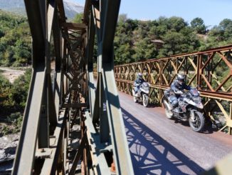 Auf Trails und über Brücken durch Albanien