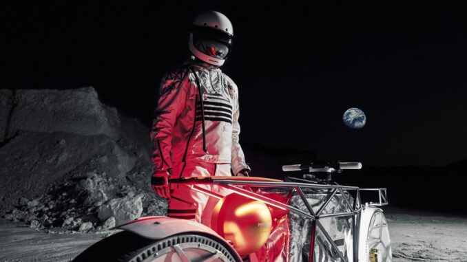 Das Mond-Motorrad von Hookie kannst Du auf mobile.de kaufen