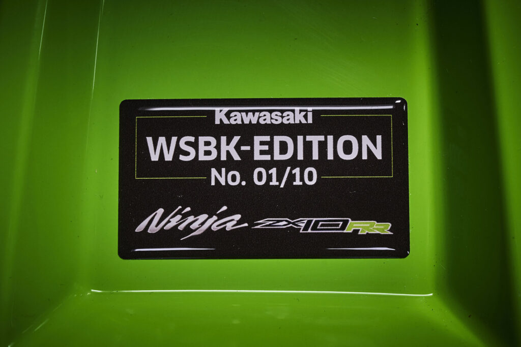 Kawasaki Ninja ZX-1o RR WSBK Nr1 der auf 10 Motorräder limitierten Special Edition.