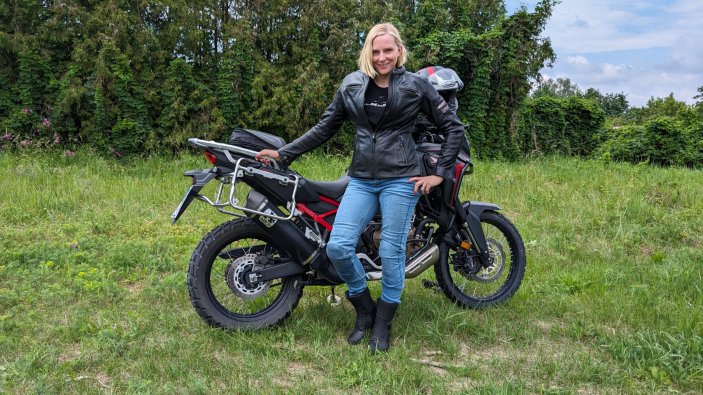 Rusty Stitches Lederjacke Joyce V2 im Test bei SHE is a RIDER