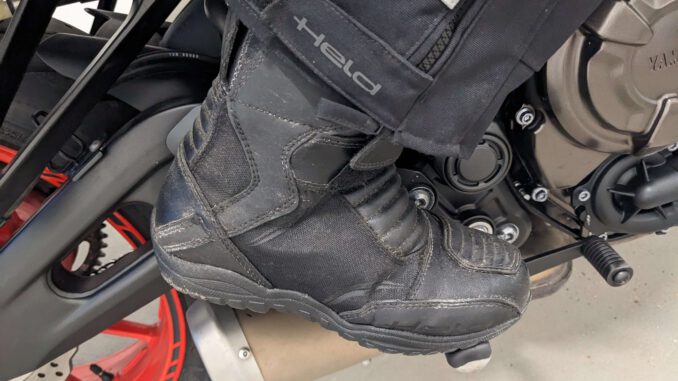 Getestet Held Motorradstiefel Andamos für kalte und nasse Tage im Test