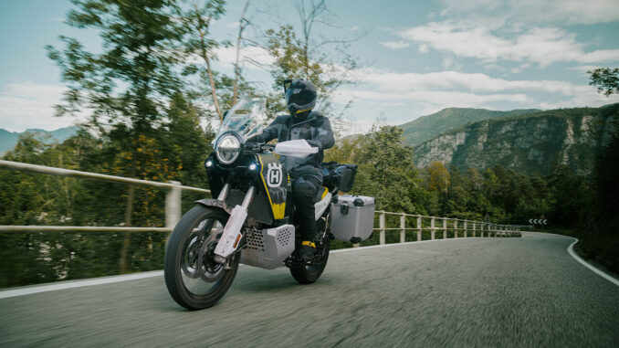 Die Husqvarna Norden 901 Expedition für 2025 kommt auf Dich zu