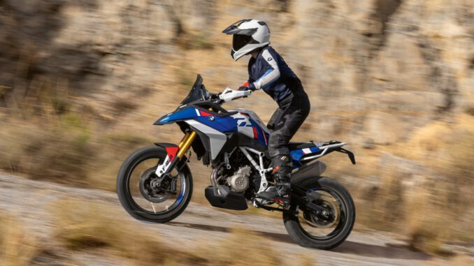 Mit der BMW Concept450GS und Vollgas Bergauf und ab nach 2025