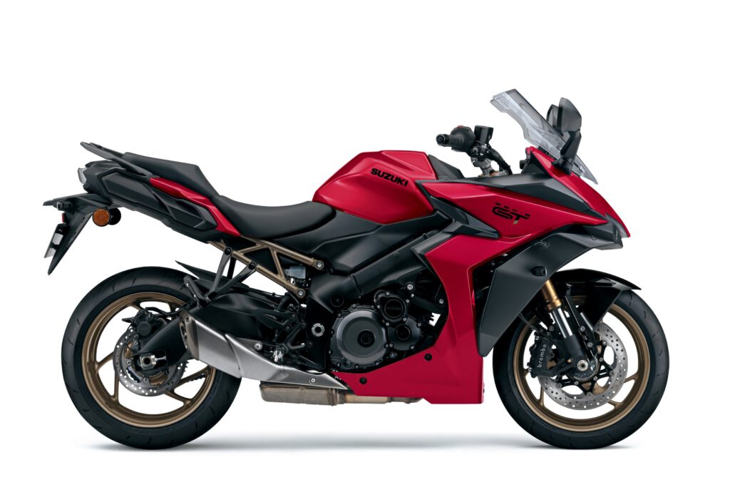 Suzuki GSX S1000GT im Modelljahr 2025 auch in rot.