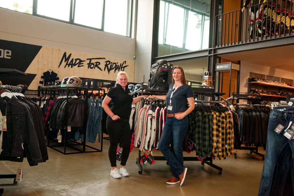 Carrie, die Powerfrau im Held Center Landau