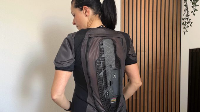 held-evest-pro-airbagweste-rückseite Held Airbagweste eVest Pro