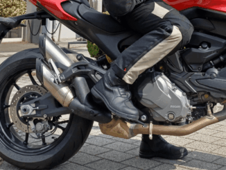 Wasserdichter Motorradstiefel von Spidi an Ducati