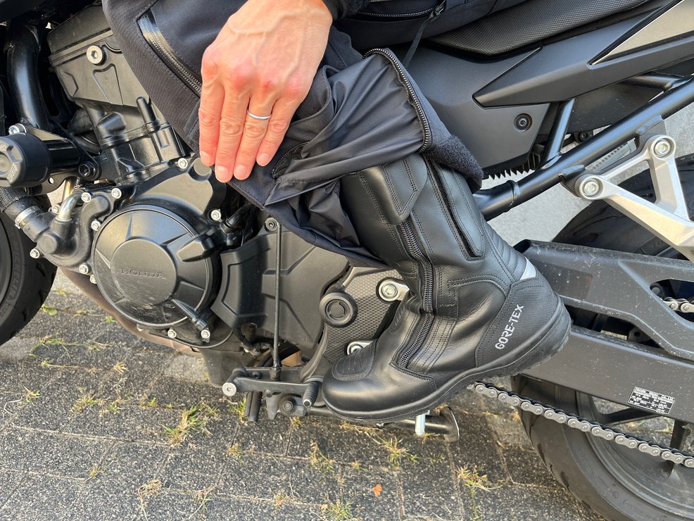 Daytona Road Star GTX auf dem Bike
