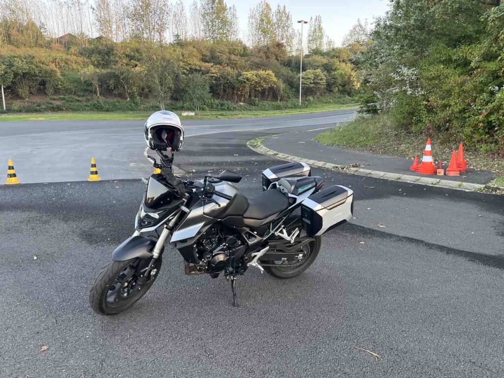 Stylsche Motorradkoffer von Hepco Becker, die XCore Serie