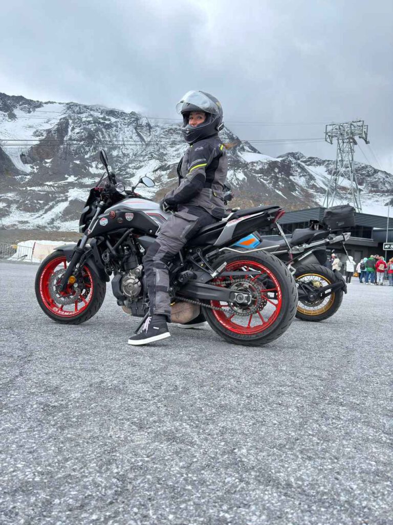 Held Longborg Motorradkombi auf Tour