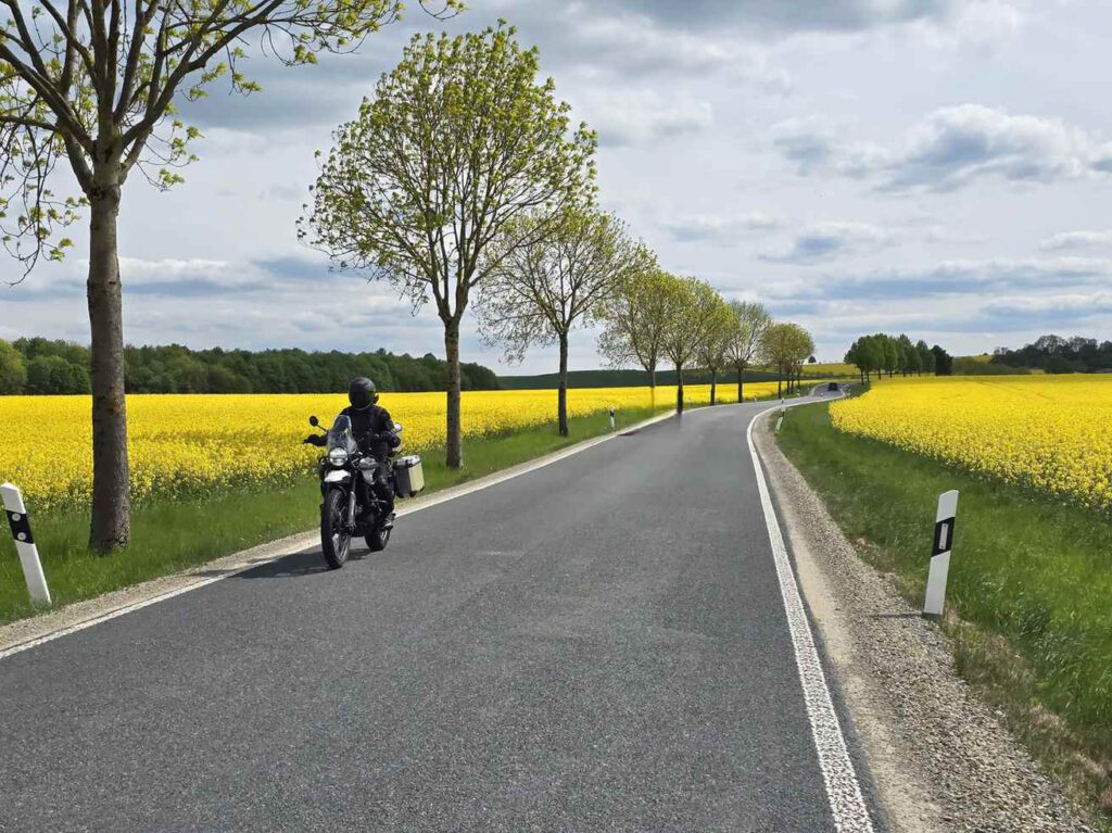 Motorradtour mit der Himalayan 450 durch die Rhön.