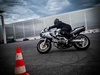 Modeka Takuya Lady Motorradkombi für Damen im Test bei SHE is a RIDER