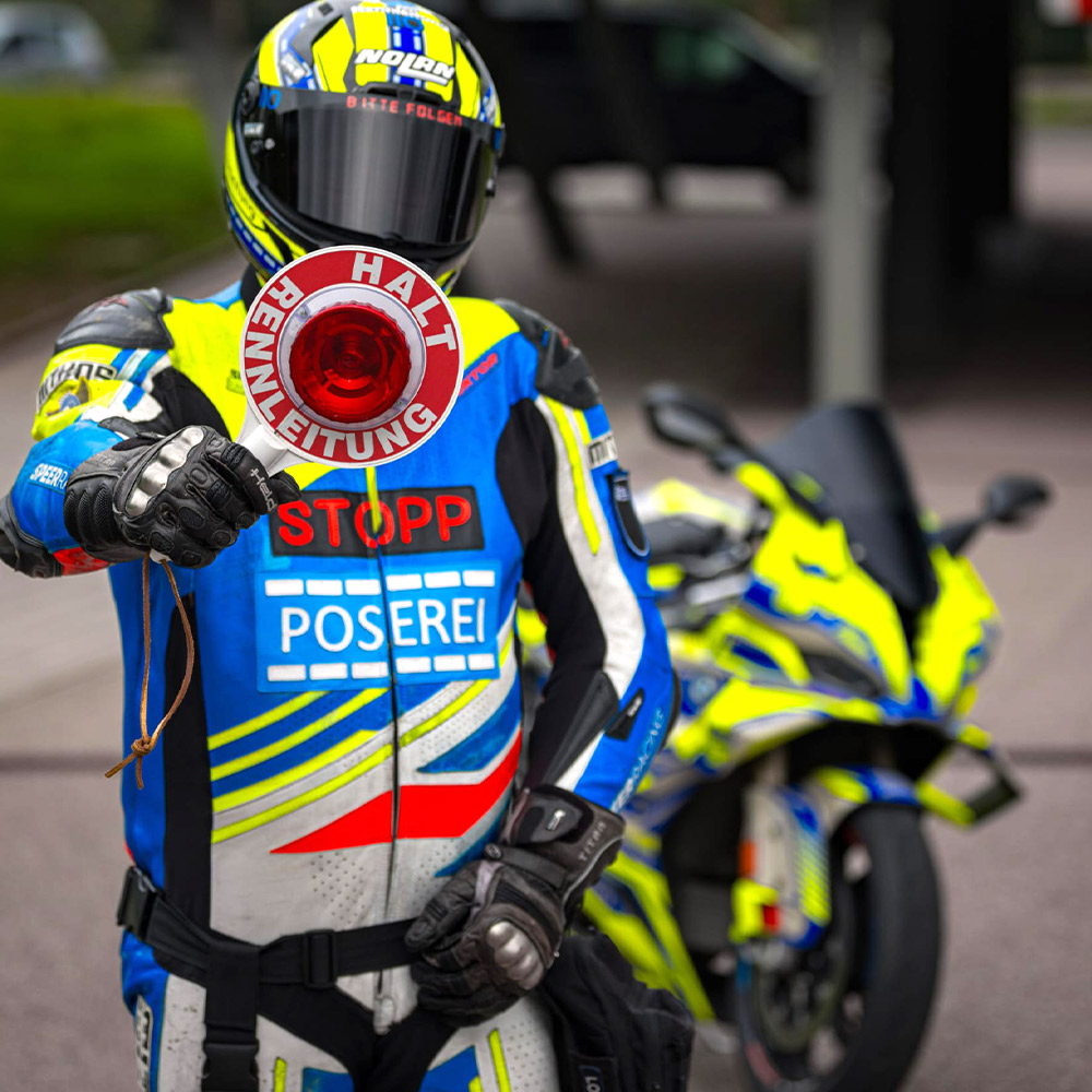 Stop Poserei ist das wichtige Anliegen der Rennleitung 110
