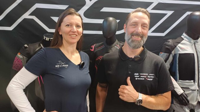 RST präsentiert die Damenkollektion 2026 auf der Intermot