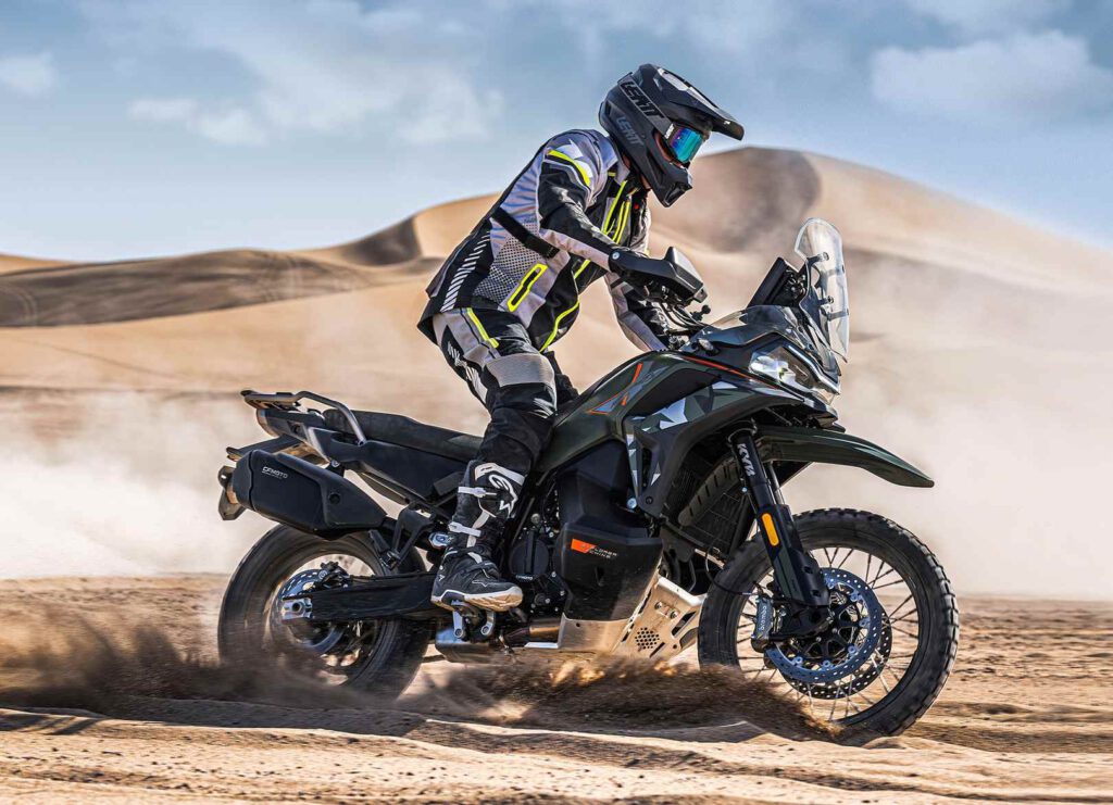 Bequem zu fahren, onroad und offroad, die CF Moto 1000MT-X