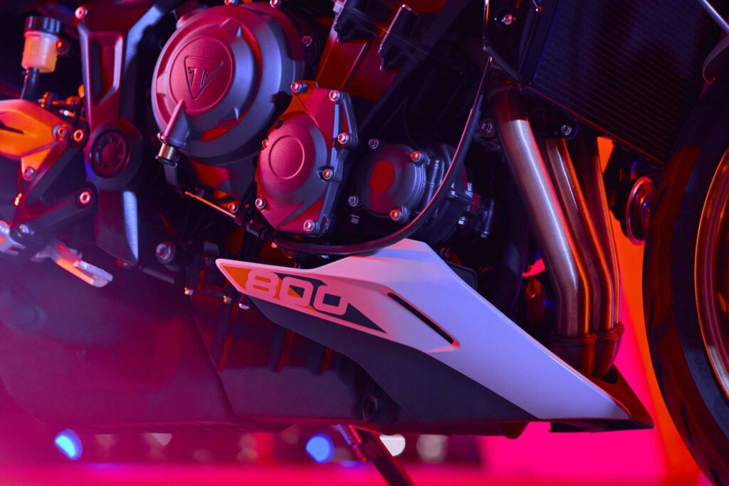 Motor der Triumph Trident 800