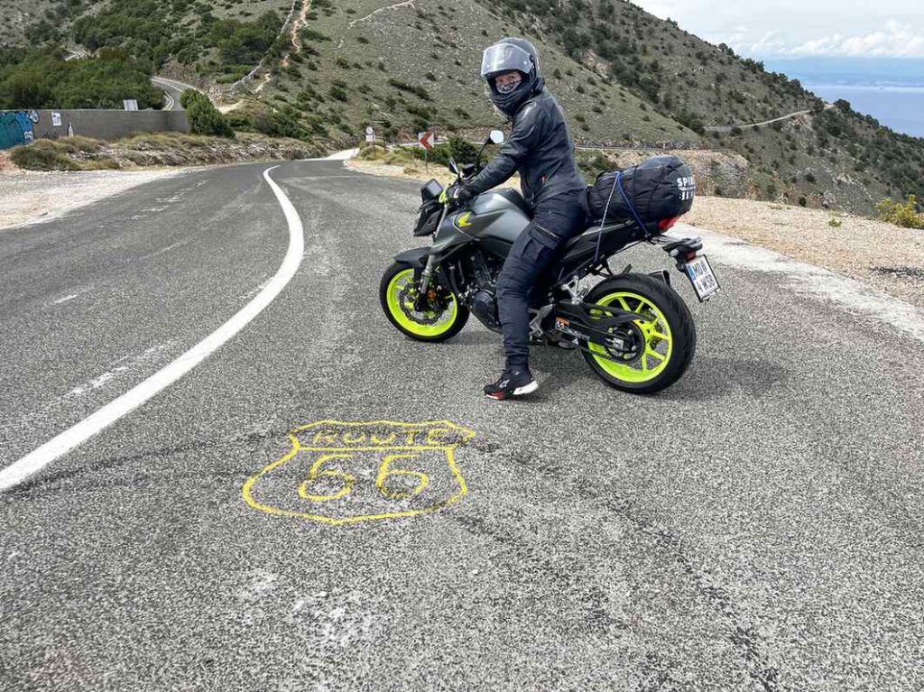 Dani mit Honda auf der Route66