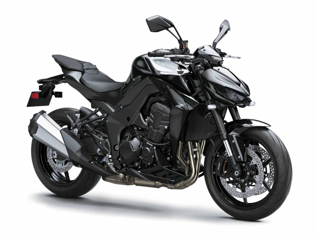 Die neue Kawasaki Z1100 in schwarz