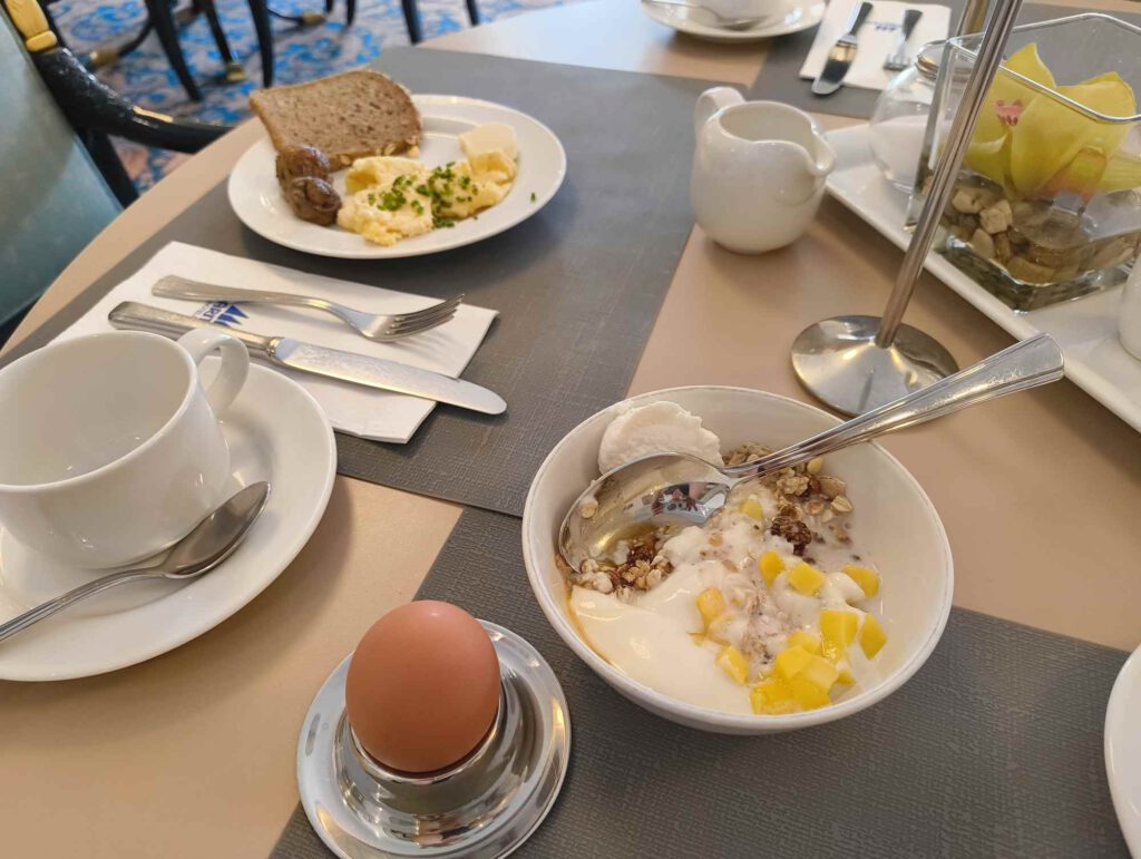 Frühstück im Maritim Bad Wildungen