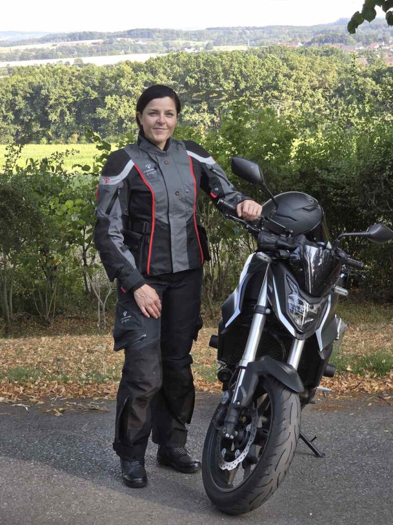 Motorradhose Hunt Pro von Stadler in langweilig schwarz